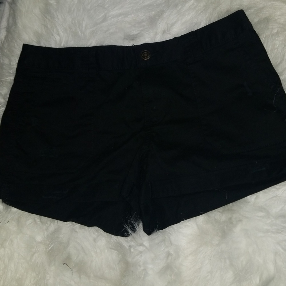 Mossimo black shorts